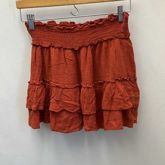 Alya's Armoire Mini Skirt Size Medium - Picture 10 of 10